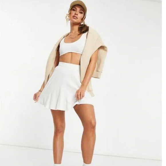ASOS Skirts Asos Design 9s Linen Flippy Mini Skirt In White Us